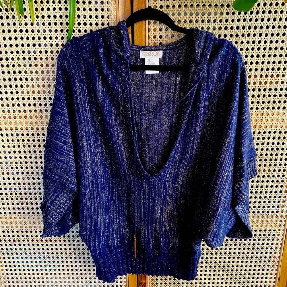 LaRok blue & gold top w/hood
